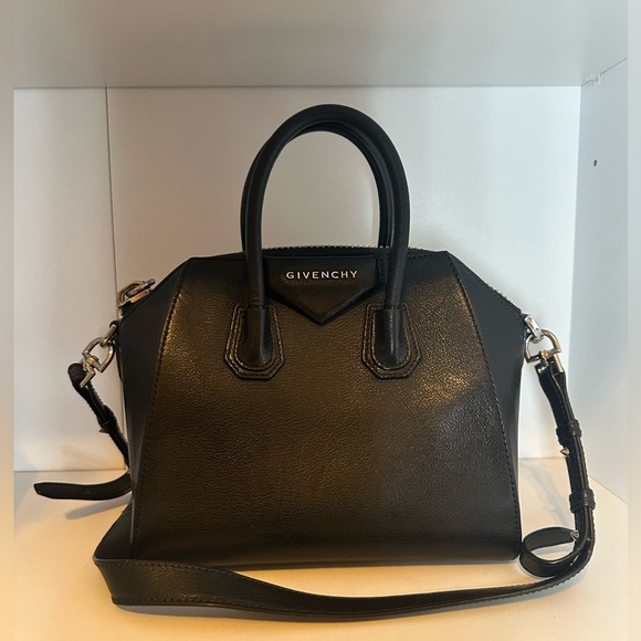 Givenchy Handbags - Givenchy Mini Antigona